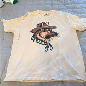 Cowboy Dog Graphic T-Shirt in Cream